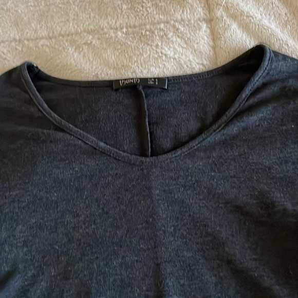 Grey Tanth Tunic - Picture 2 of 3